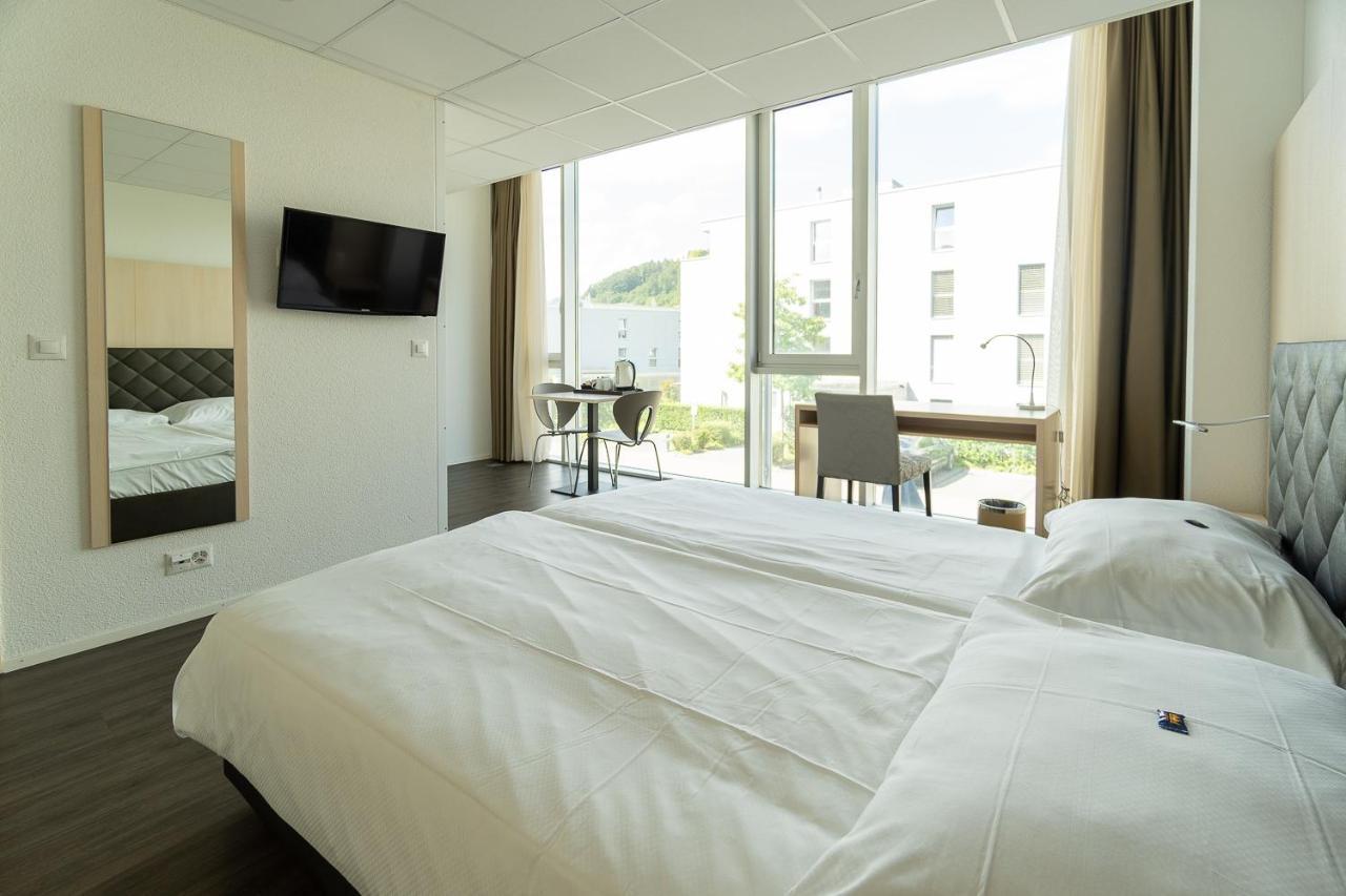 Aparthotel Hine Adon Bern Airport Belp Exterior foto