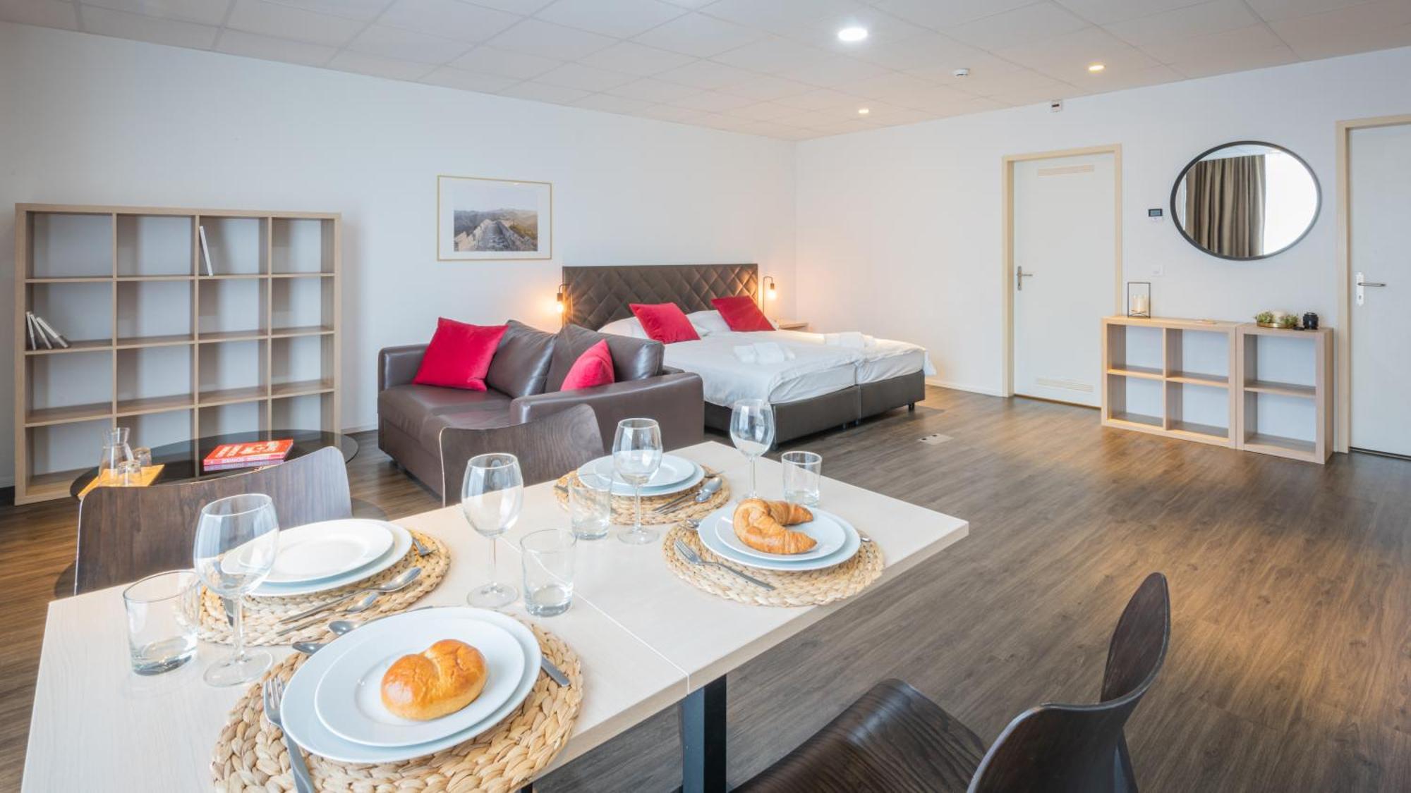 Aparthotel Hine Adon Bern Airport Belp Exterior foto